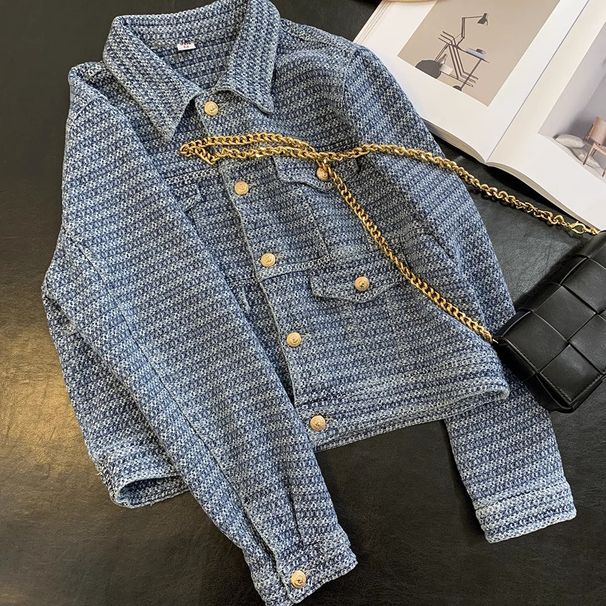Heavy Duty Color Blocked Denim Jacket Loose Fitting Embroidered Rabbit And Letter Details Absolutely Stunning Perfect For Early Spring_mkmklike.com