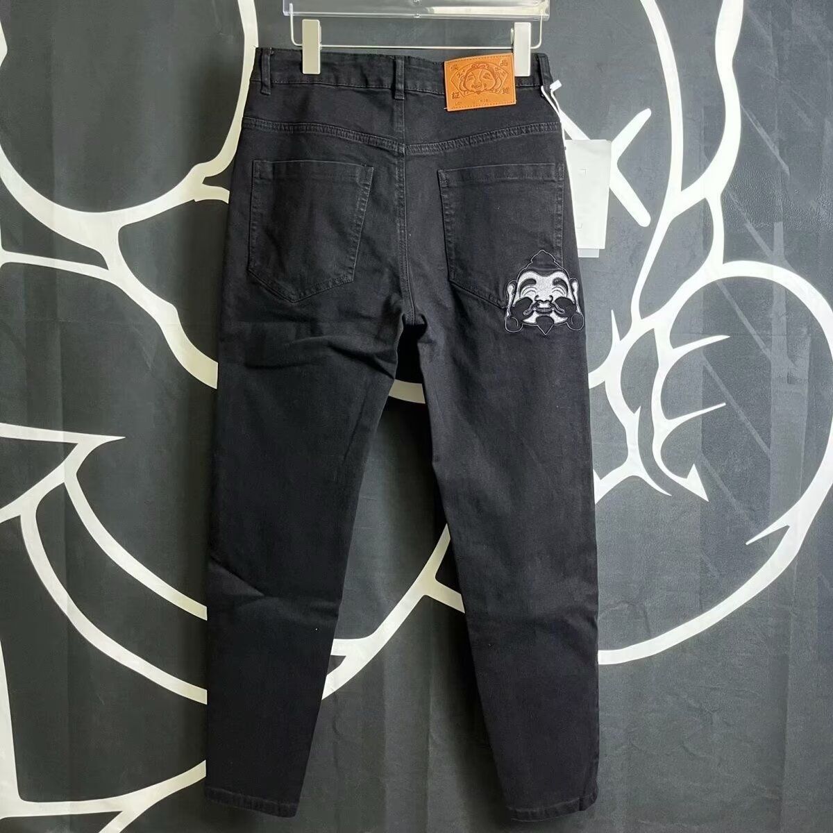 2025 European Embroidered Black Jeans Casual Slim Fit Trendy Versatile Stretch Men's Skinny Pants_mkmklike.com