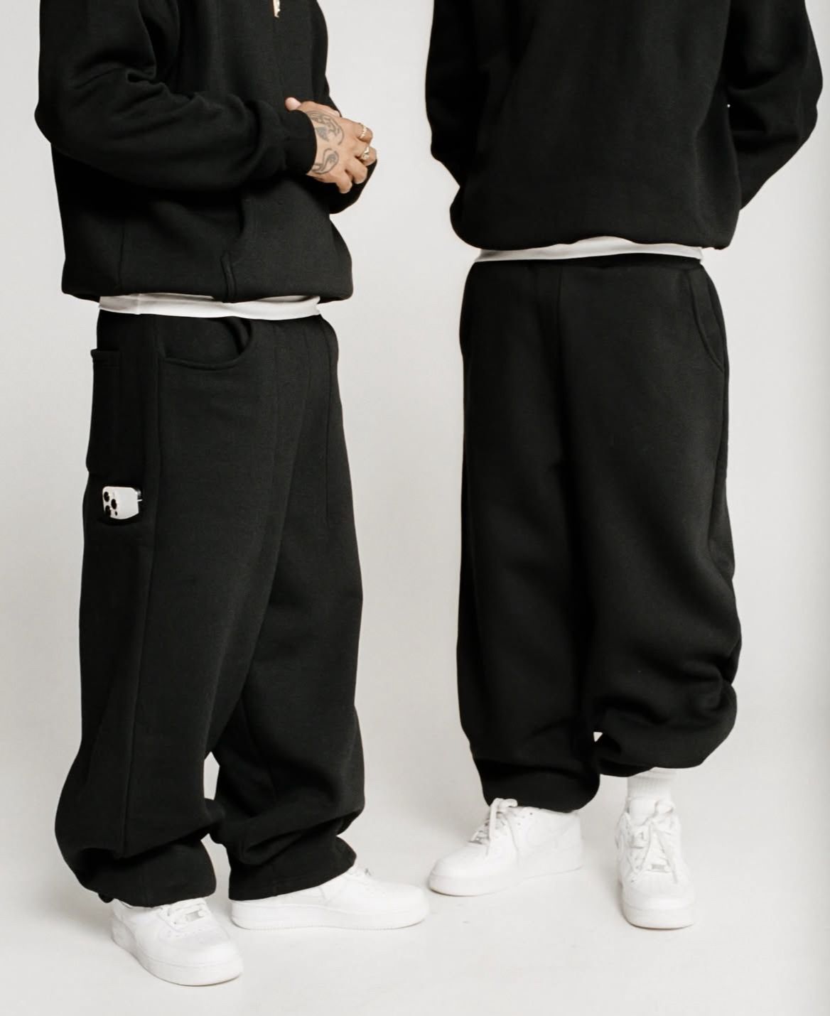 2026 European And American Popular Hot Sale Street Leisure Simple Fashion Solid Color Loose Sweatpants Men's Trousers_mkmklike.com