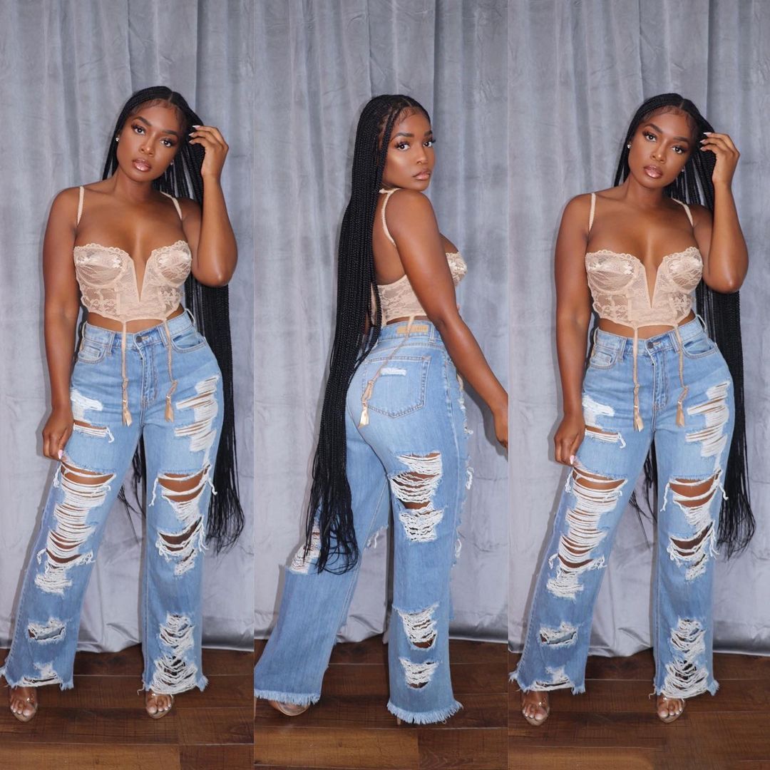 Women's Street Style Sexy Ripped Denim Jeans With Floral Pattern, Available Now._mkmklike.com