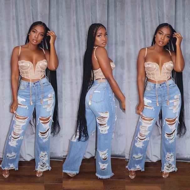 Women's Street Style Sexy Ripped Denim Jeans With Floral Pattern, Available Now._mkmklike.com