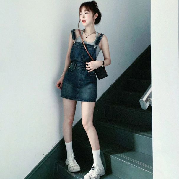 Vintage Dark Wash Denim Overall Mini Dress Women Adjustable Strap Pockets Short Jean Pinafore Dress Casual Y2K Daily Outfit_mkmklike.com
