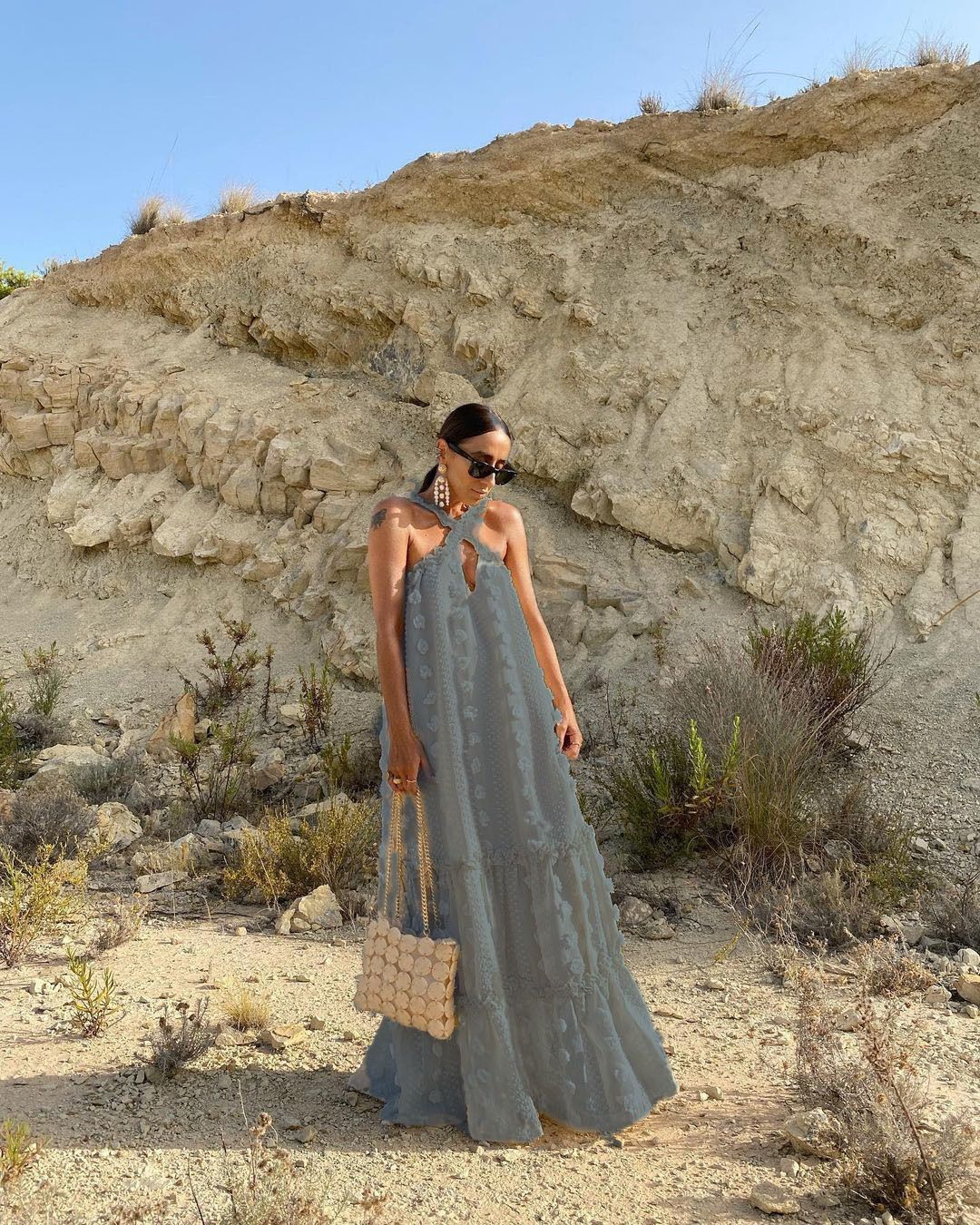 Women's Clothing fashionable halterneck three-dimensional flower floor-length cake dress _mkmklike.com