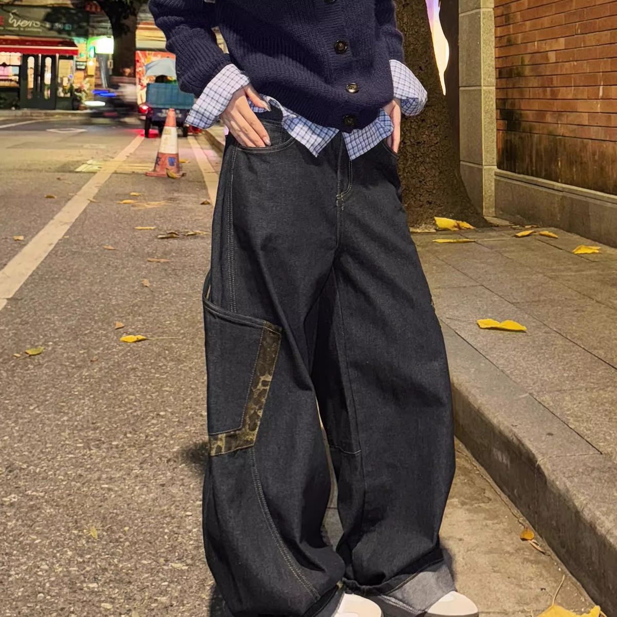Men's Clothing Old Rubbed Color Jeans Design Reverse Waist Wide Leg Pants_mkmklike.com