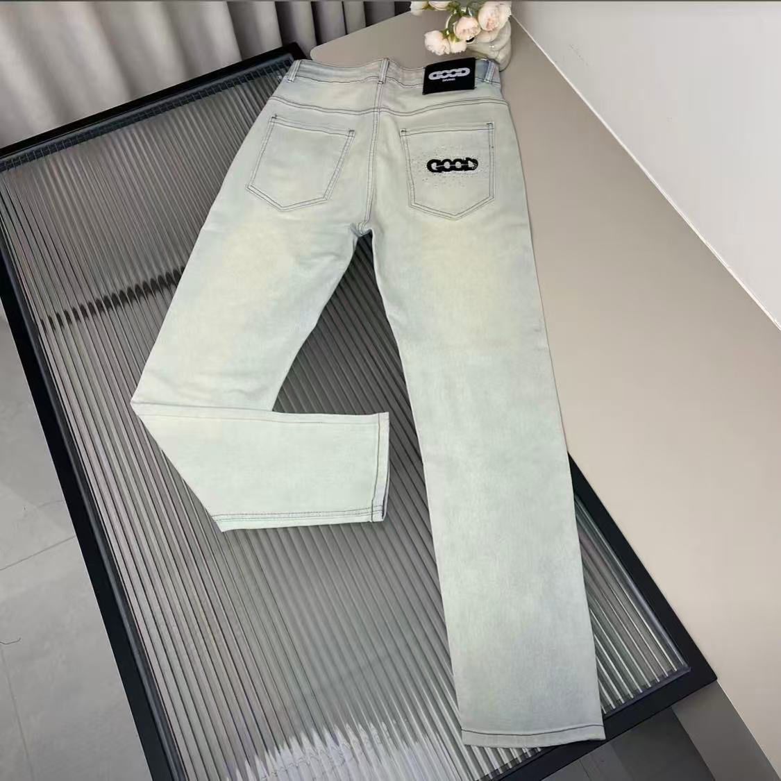 Trendy GD Letter Embroidered Slim Fit Fashionable Versatile Light Luxury Jeans_mkmklike.com