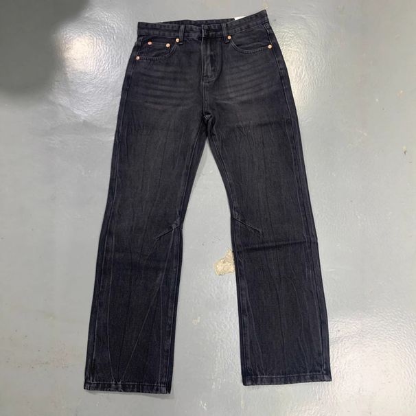 Men's American Streetwear Vintage Washed Black Relaxed-Fit Jeans – Distressed Straight-Leg Denim Pants For Fall & Winter_mkmklike.com