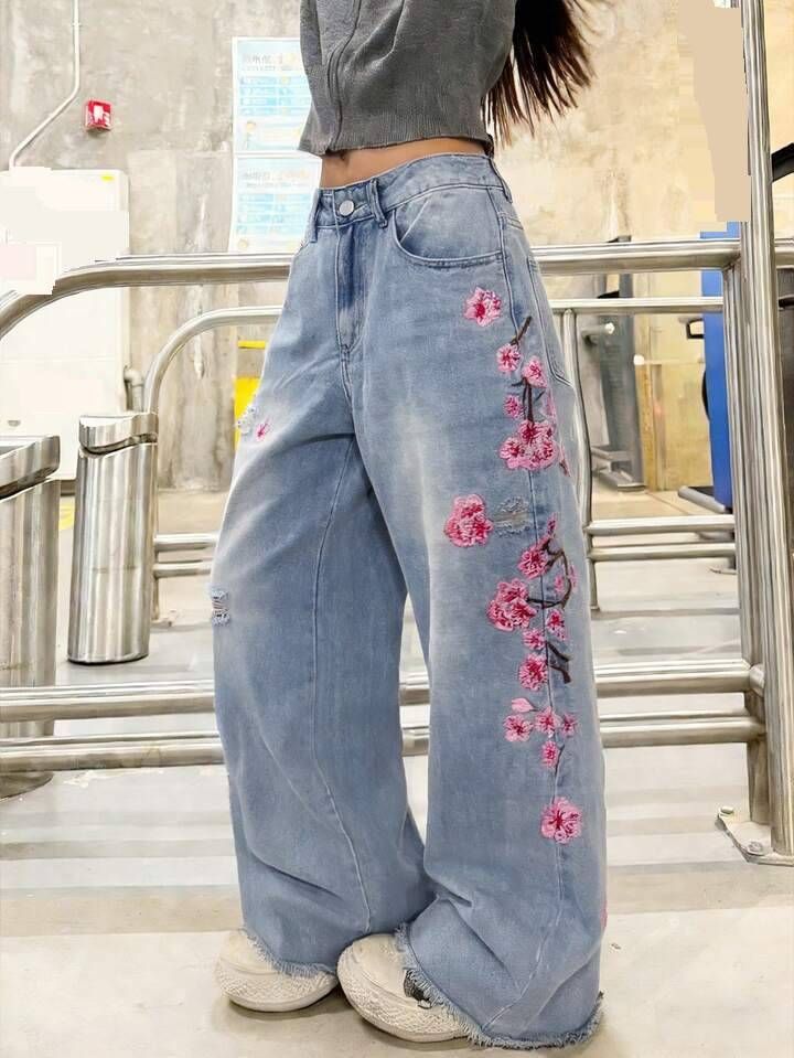Women's Retro Hip Hop Floral Embroidered Jeans Trendy Distressed Street Style Personalized Washed Denim_mkmklike.com