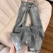 Vintage Distressed High-Waisted Wide-Leg Jeans For Women – Retro Denim Pants With Raw Hem & Patchwork Details_mkmklike.com