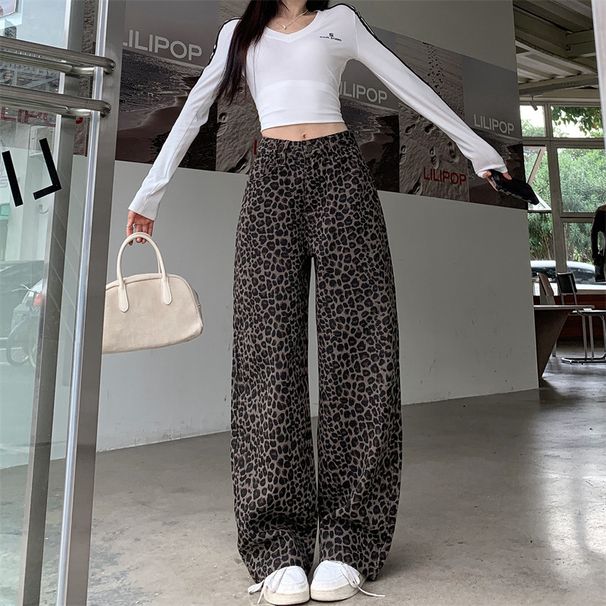 Petite Women's High-Waisted Leopard Print Wide Leg Jeans – Retro 70s Flare Pants With Slimming Fit & Floor-Length Silhouette_mkmklike.com