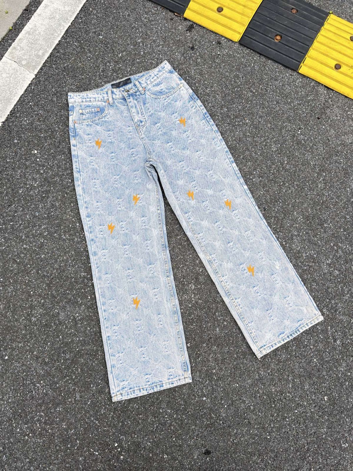 Trendy Correct Version Amexnocap Four Seasons Hot Item Old Pattern Lightning Cow Print Flared Jeans_mkmklike.com