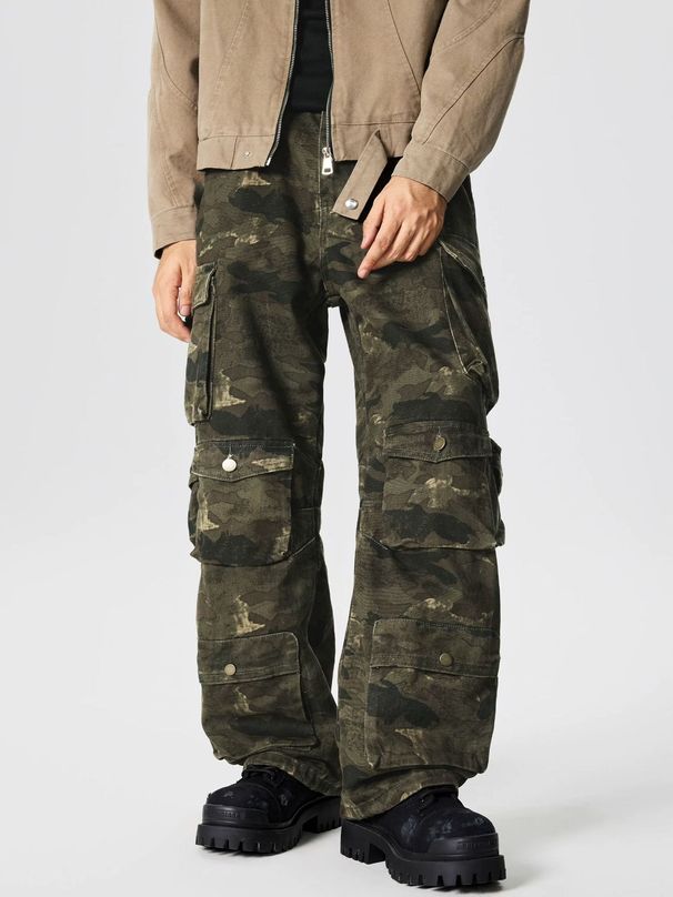 Men's Clothing Army Green Camouflage Casual Overalls Three Dimensional Tailoring Multi Pocket Design Straight Jeans_mkmklike.com