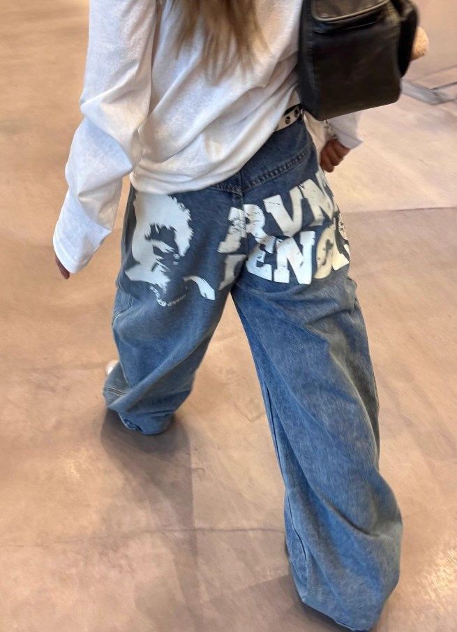 Y2K Retro Wide-Leg Jeans For Women – American Letter Print & Loose Fit (S-4XL, Bluish)_mkmklike.com