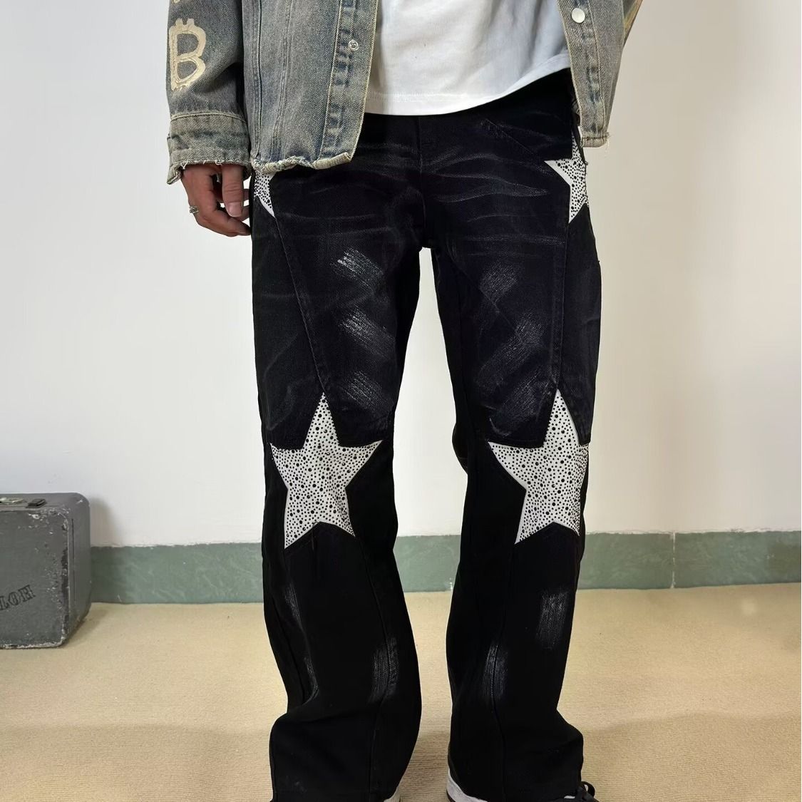 Men's Streetwear Straight-Leg Jeans - American High Fashion Denim Pants With Star Embellishment_mkmklike.com
