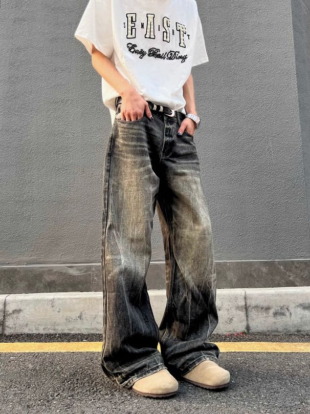 "Men's Distressed Lightning Crack Jeans – Vintage Washed Denim (Relaxed Straight Fit, Aesthetic, Casual & Trendy)"_mkmklike.com