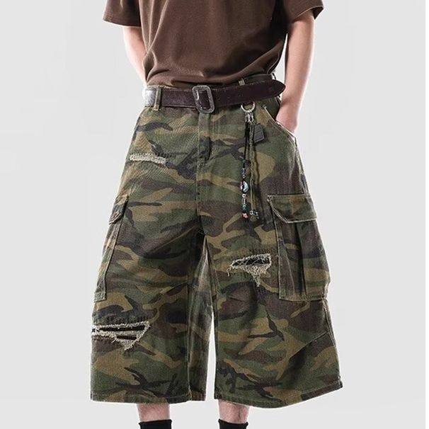 Men's High-Waisted Loose Cropped Camouflage Denim Shorts Ripped Patched Straight Leg Retro Style For Women And Men_mkmklike.com