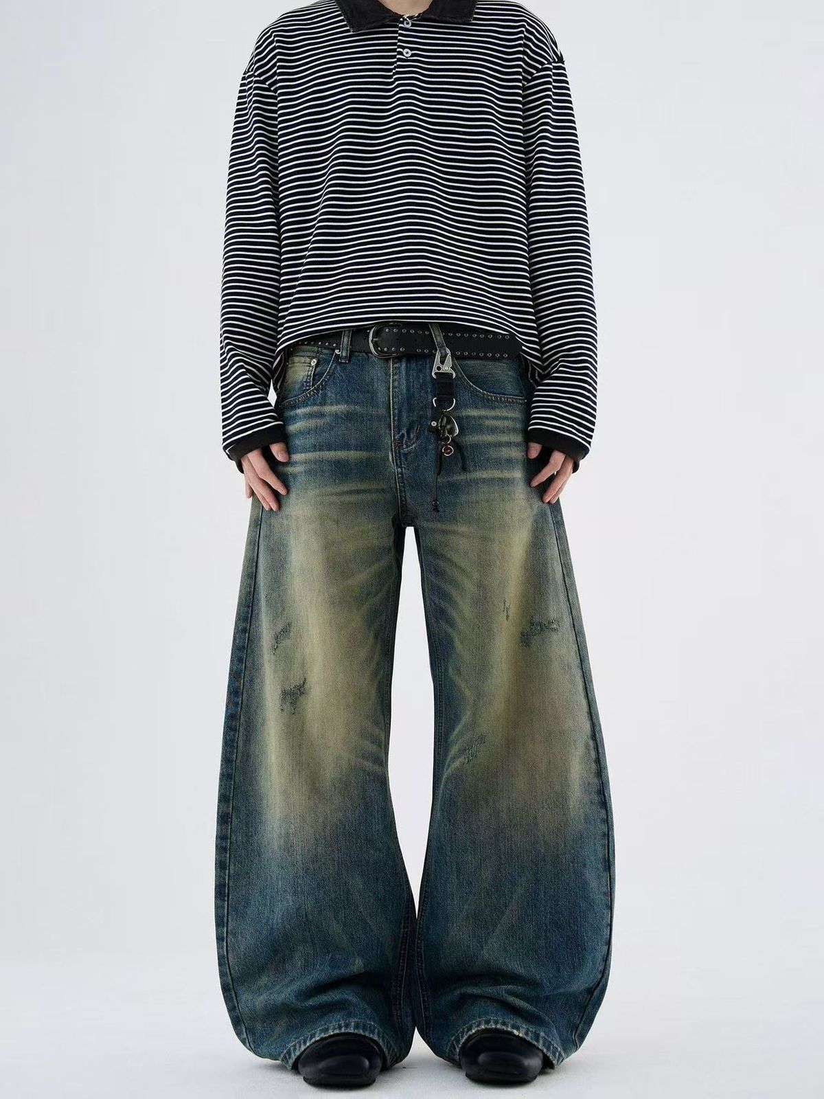 Vintage Washed Blue Carpenter Jeans – Unisex Workwear Straight Fit With Distressed Details & Utility Pockets (90s Grunge Revival Style)_mkmklike.com