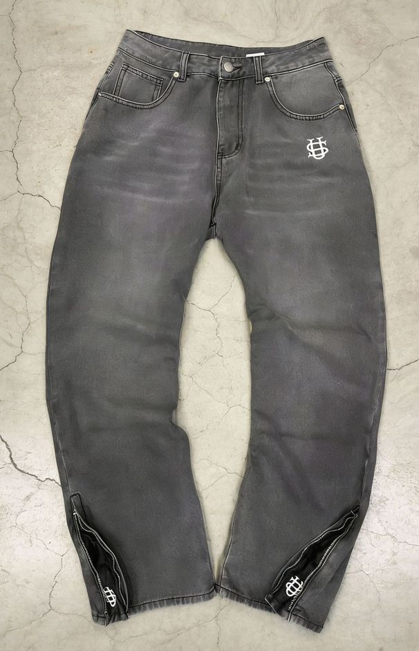 Men's Clothing Menswear Trendy Brand Embroidered Jeans, Loose Fitting Casual Heavyweight Jeans_mkmklike.com
