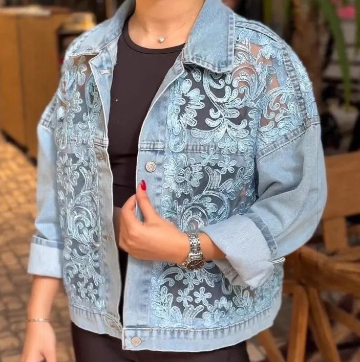 New 2026 Women's Loose Fitting Short Denim Jacket Lace Patchwork European American Style Independent Website Bestseller_mkmklike.com