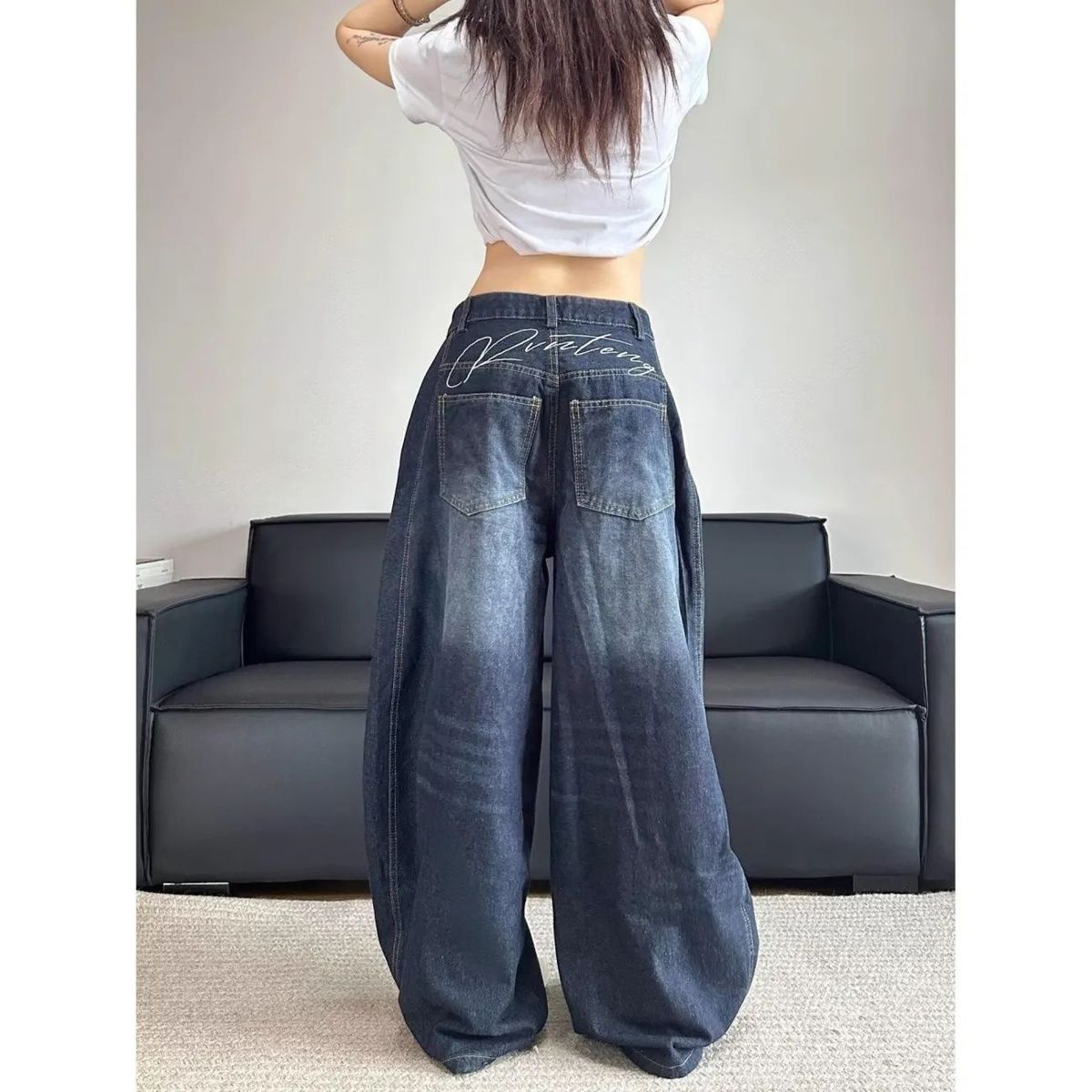 Korean European Vintage Style New Thickened Fleece-lined Jeans Stylish Embroidery Patchwork, Washed And With A Drapey_mkmklike.com