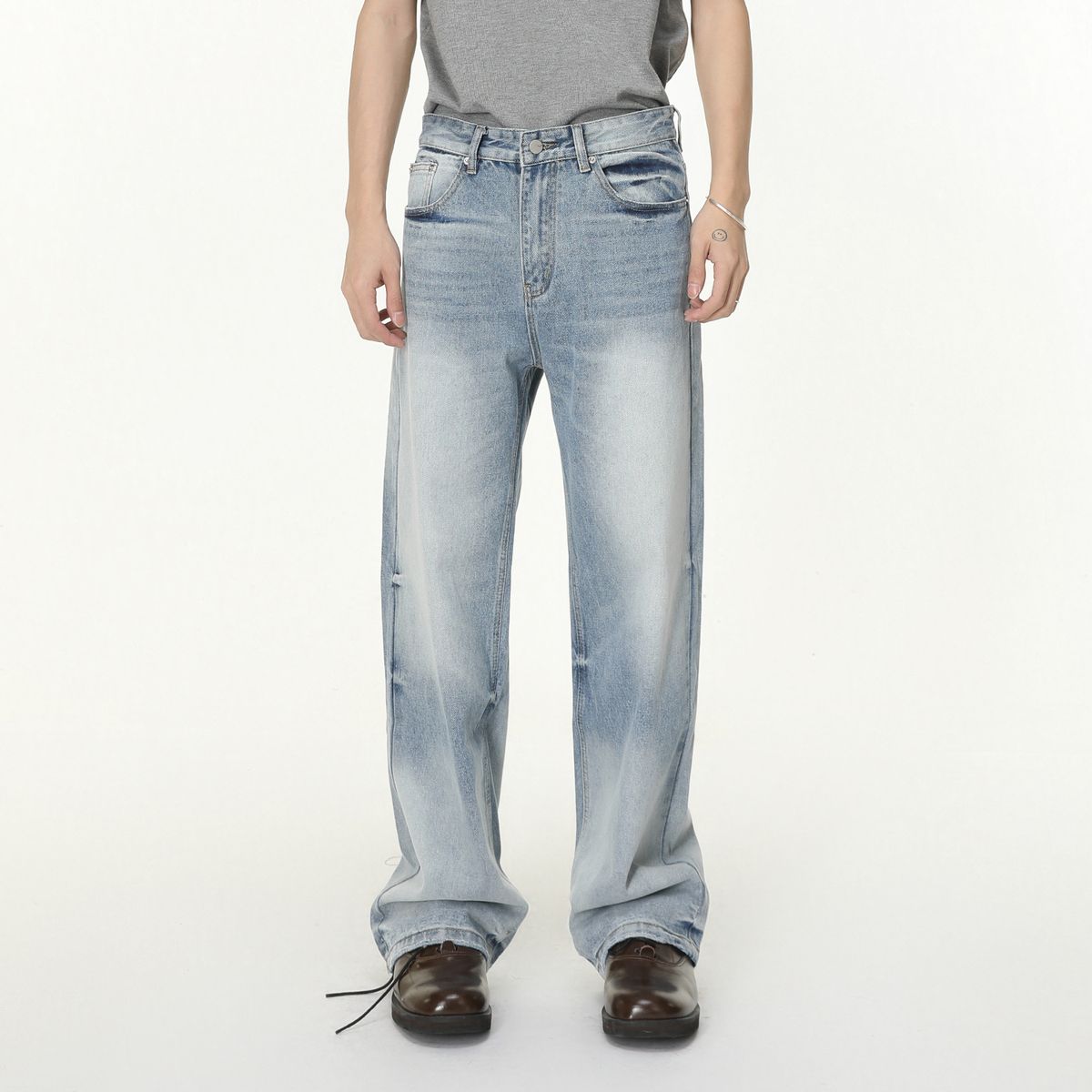 Men's Clothing Korean Vintage Washed Straight-Leg Jeans – Distressed Ombre Fade, Relaxed Fit, Mid-Rise, No-Stretch Cotton Blend (Classic Blue)_mkmklike.com