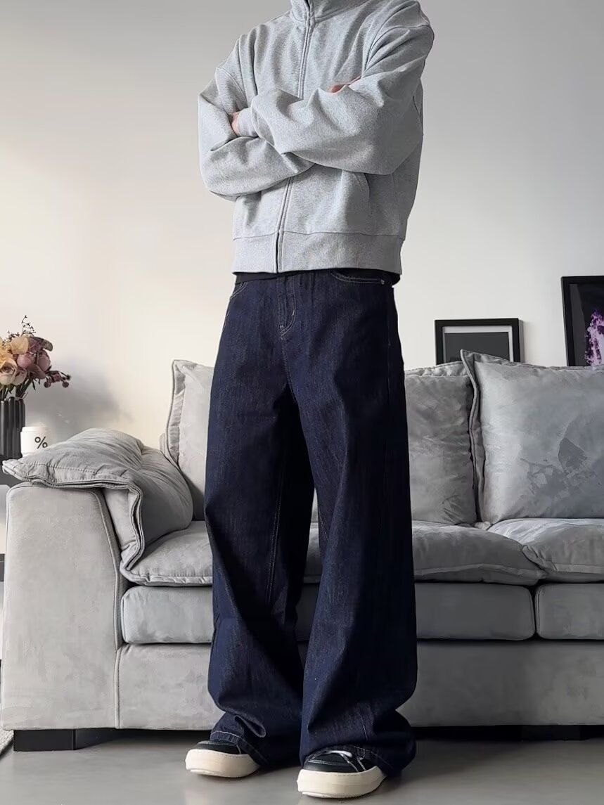 "Unisex Classic Washed Straight-Leg Jeans – Relaxed Fit, Vintage Distressed, High-Quality Cotton (Streetwear Essential, Timeless Style)"_mkmklike.com
