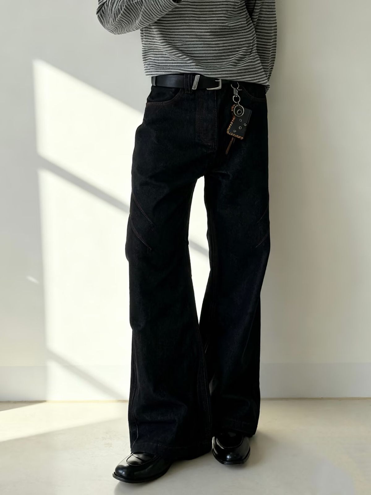 Men's Vintage Black Bootcut Jeans – High Waist Straight Leg Denim Pants With Distressed Wash, Clean Fit Style For Fall & Winter_mkmklike.com