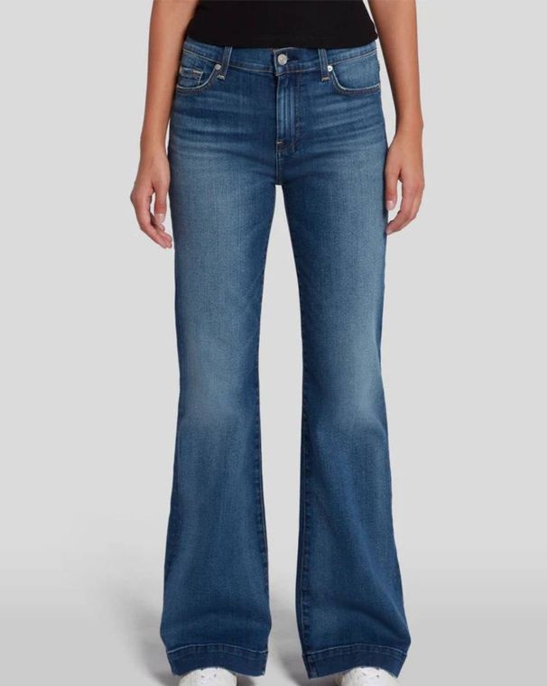 Stretchy Mid Rise Flare Jeans For Women – Comfortable Cotton Blend Denim Pants With Classic Flare Leg & Versatile Style_mkmklike.com