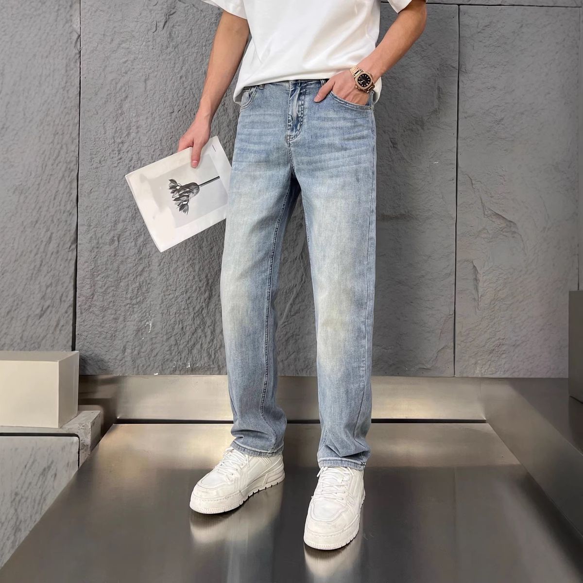 Men's Slim Straight Stretch Jeans – Classic Blue Denim With Vintage Wash & Comfort Fit_mkmklike.com