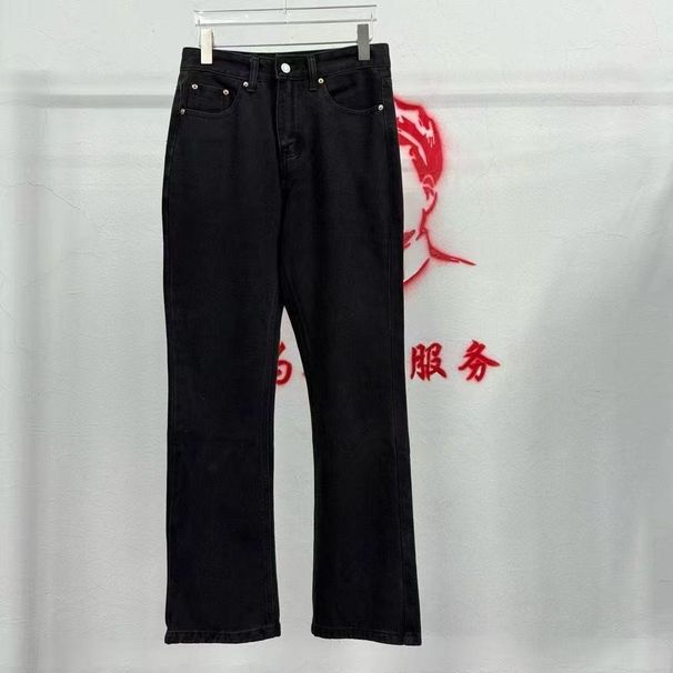 "Men's Slim Fit Slightly Flared Jeans – Light Wash & Pure Black Options | Stretch Comfort | Cleanfit Commuter Style"_mkmklike.com