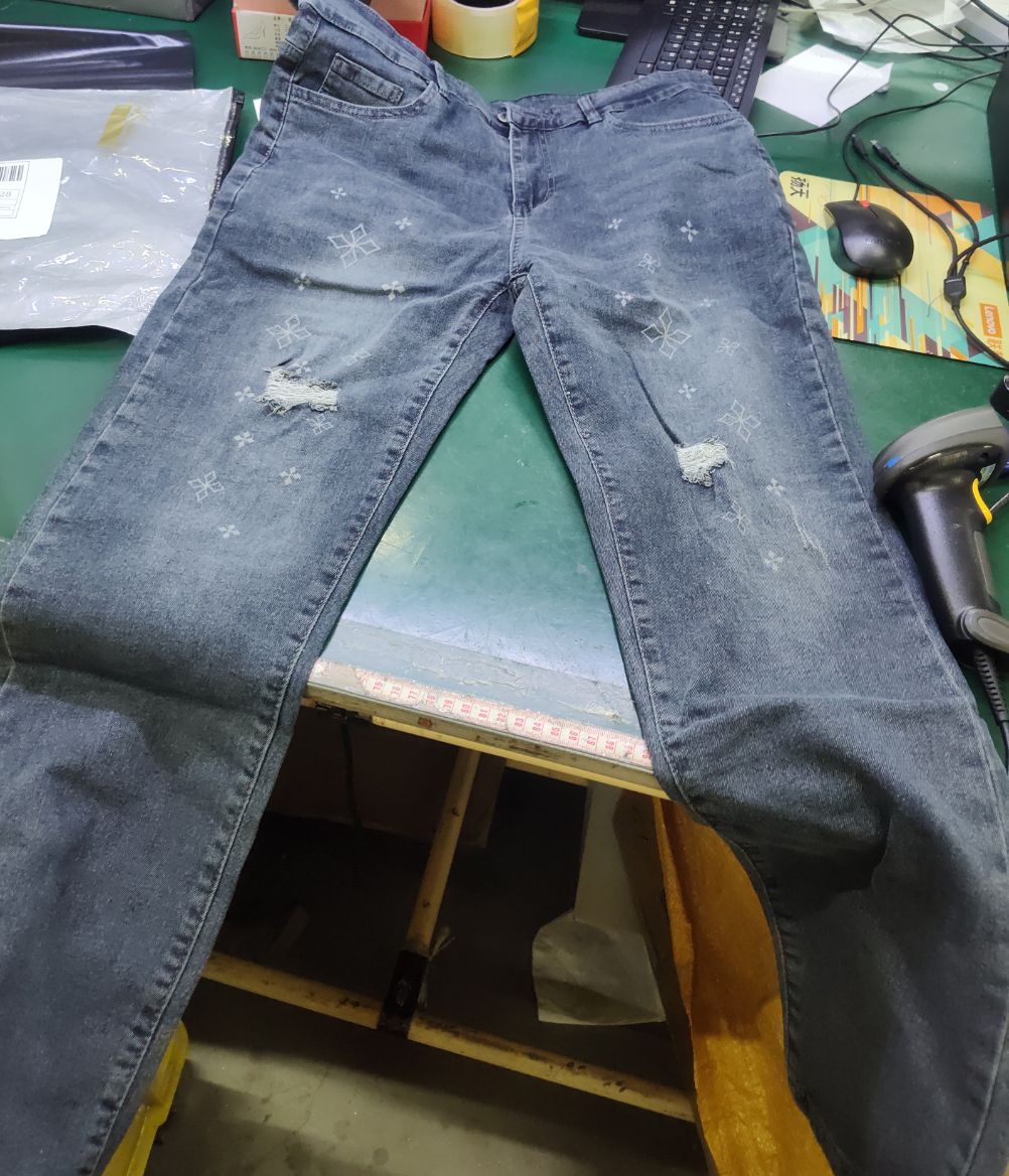 New Men's Slim Fit Skinny Jeans Spring Summer High Stretch Blue Printed Ripped Cropped Denim_mkmklike.com