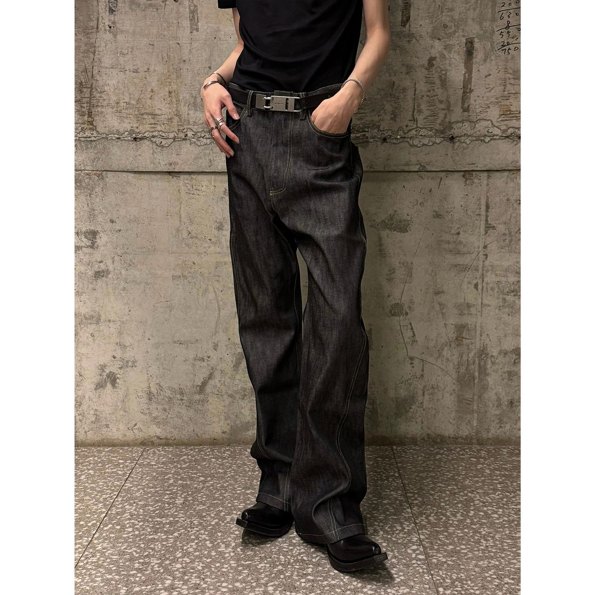 13oz Raw Denim Bootcut Jeans – Classic Straight-to-Flare Pants With Embroidered Details (S-XL, 100% Cotton, Office-to-Night Out Staple)_mkmklike.com