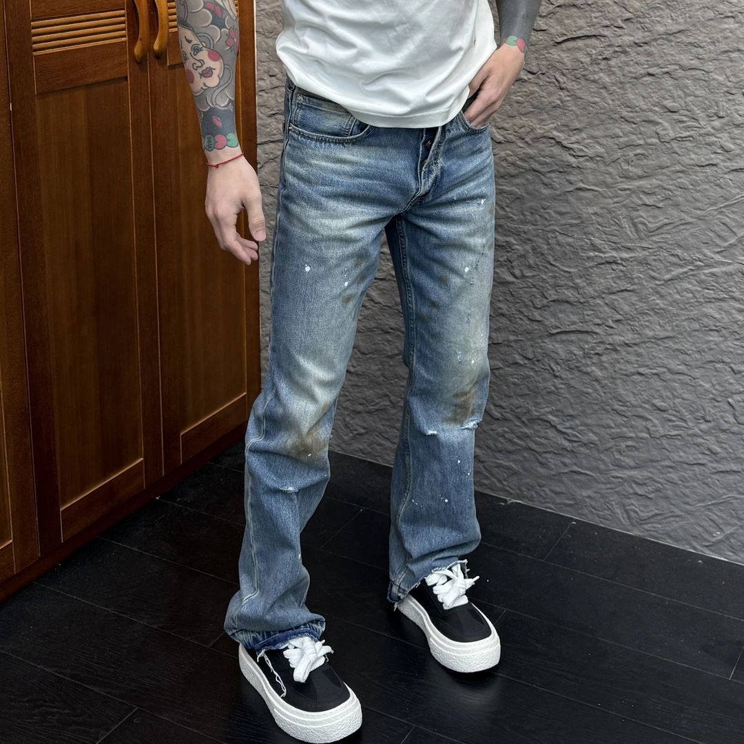 Vintage Graffiti Splatter Distressed Jeans – Summer Lightweight Straight Cut (S-3XL, Breathable Cotton, Streetwear Unisex, Artistic Ripped Denim)_mkmklike.com
