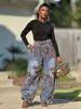 Women's Retro Floral Flocked Curved Blade Jeans New Washed Denim Independent Store_mkmklike.com