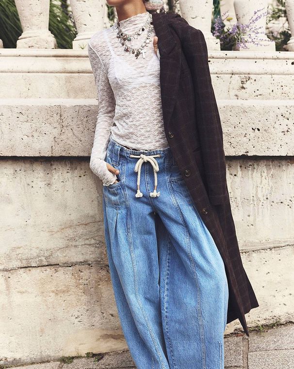 Women's Low-Rise Drawstring Loose Fit Straight Leg Jeans - Comfortable Cotton Blend Casual Denim Pants For Everyday Wear_mkmklike.com