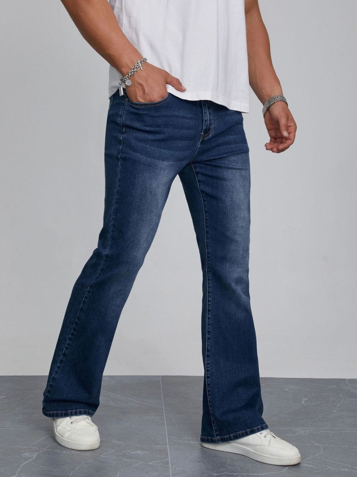 Men's Trendy Stretch Denim Trousers Slim Fit Business Casual Flared Hem Navy Blue_mkmklike.com