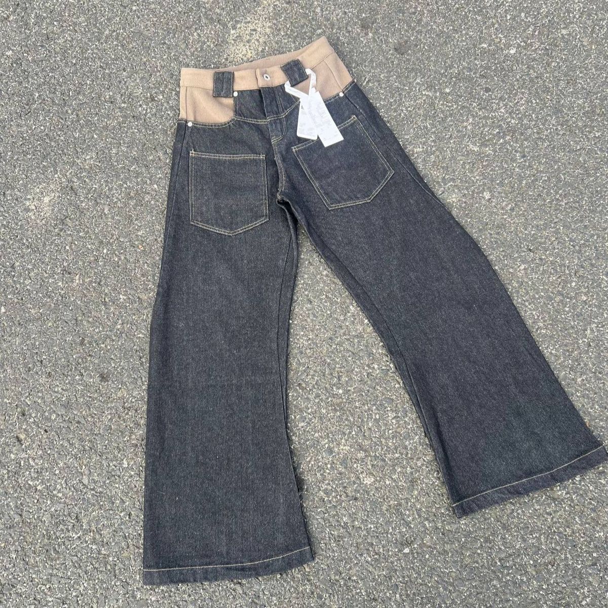 Unisex Black Denim Jeans Wool-Blend With Reverse Pocket & Retro Bootcut_mkmklike.com
