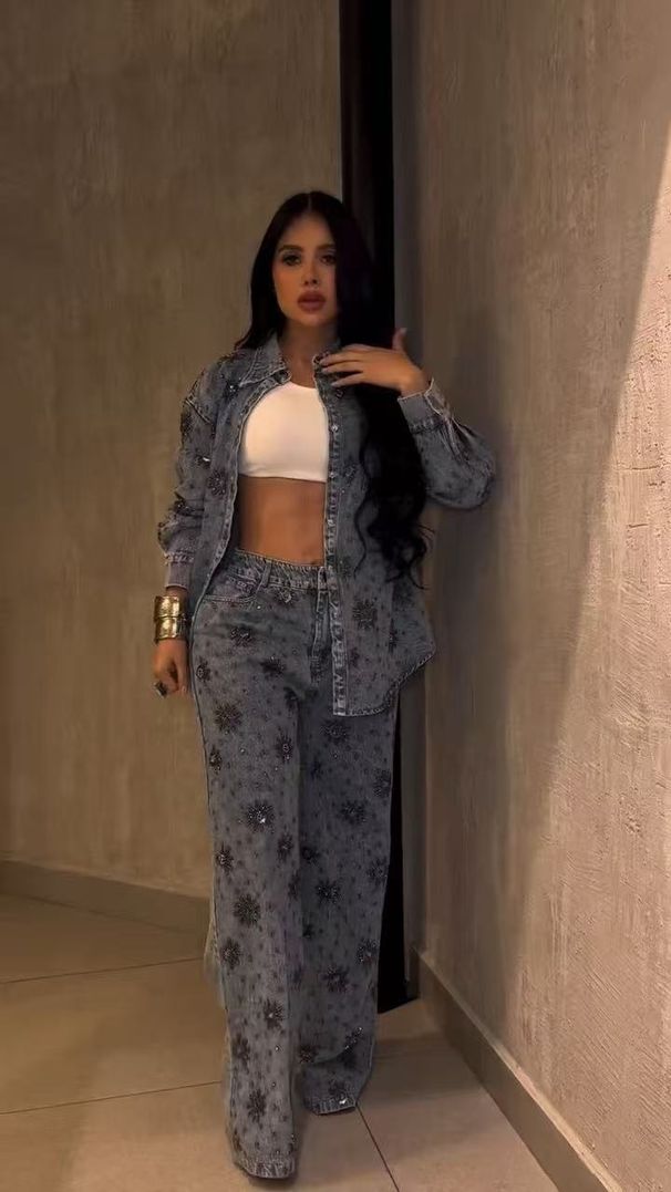 Artisan Embellished Jeans – Floral Beaded & Sequin Straight-Leg Pants_mkmklike.com