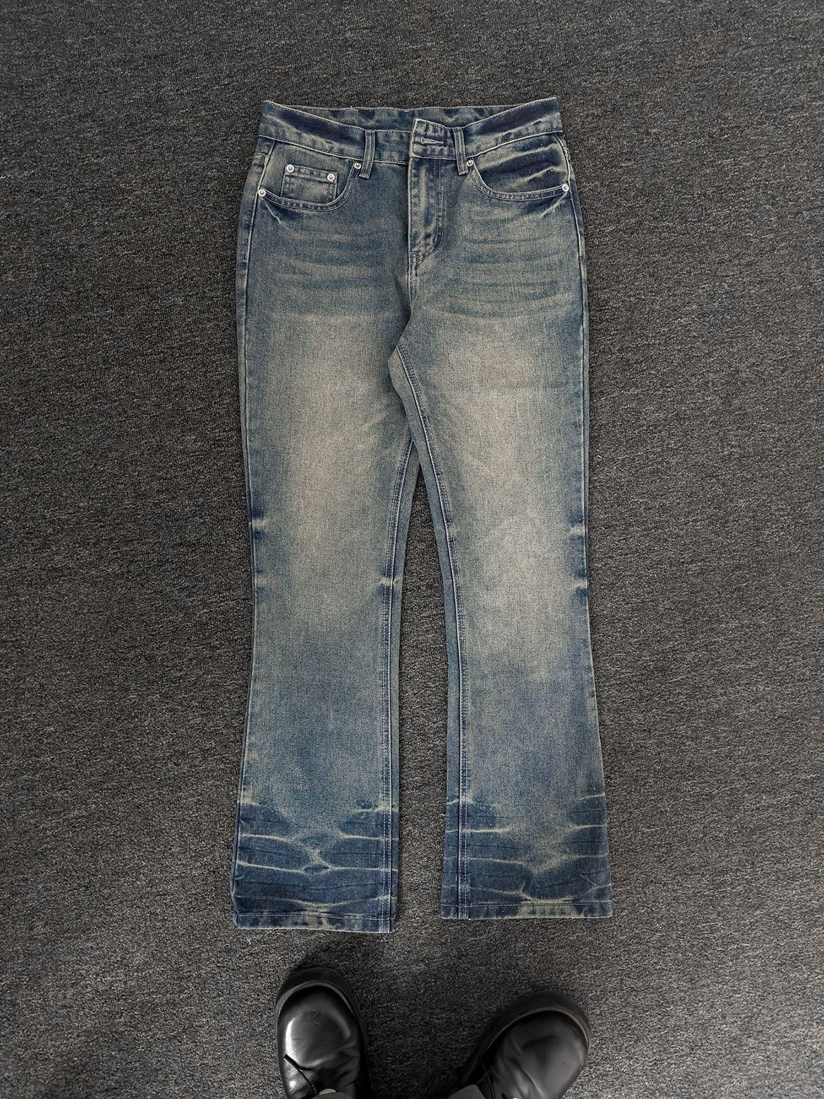 Men's Clothing 2026 American Retro Washed Blue Flared Jeans Trendy Brand Men's High Street Drape Cleanfit Pants_mkmklike.com