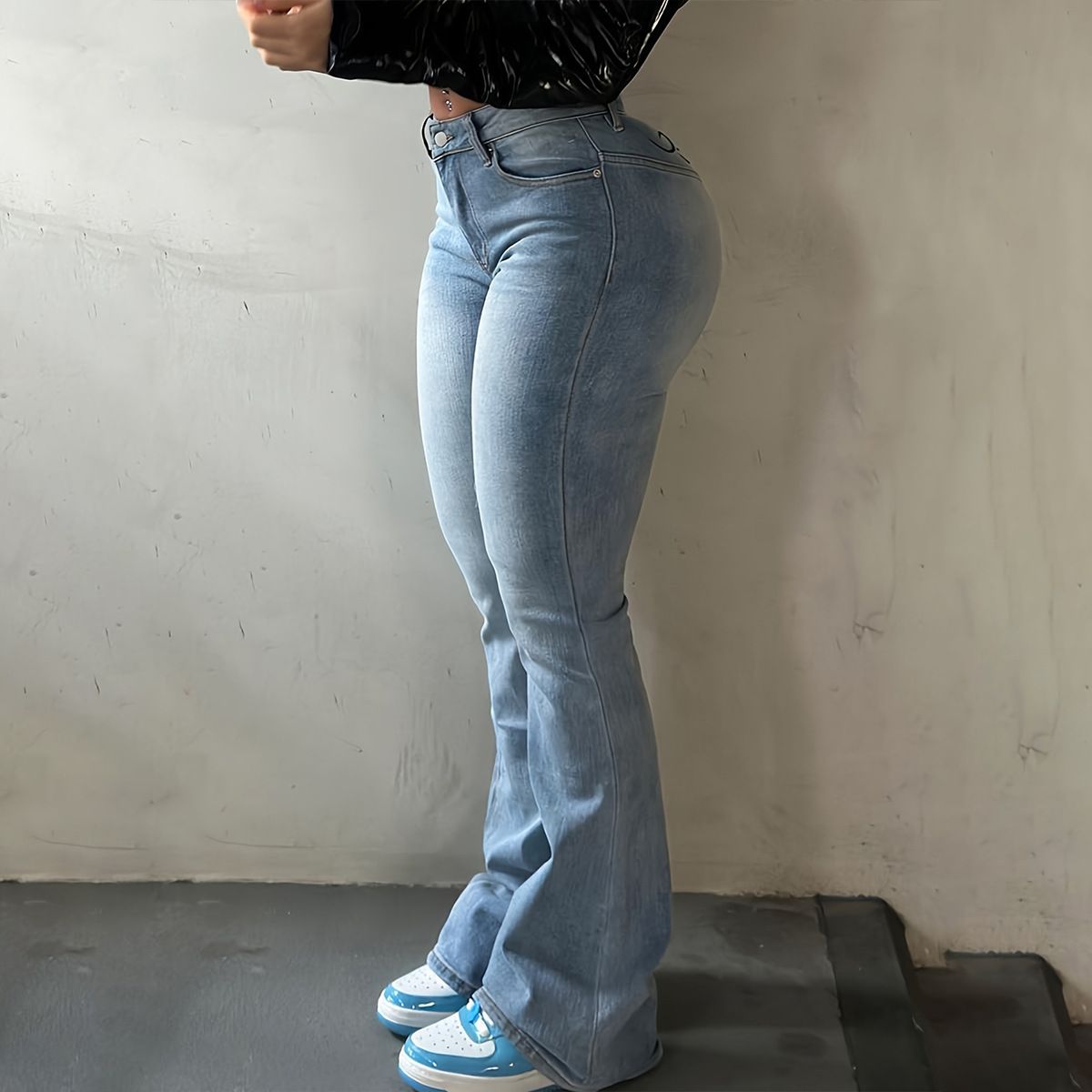 "Low-Rise Flare Jeans – Y2K Print & Washed Vintage Denim For Streetwear Girls (Royal Blue/Black/Gray/Light Blue, S-XL)"_mkmklike.com