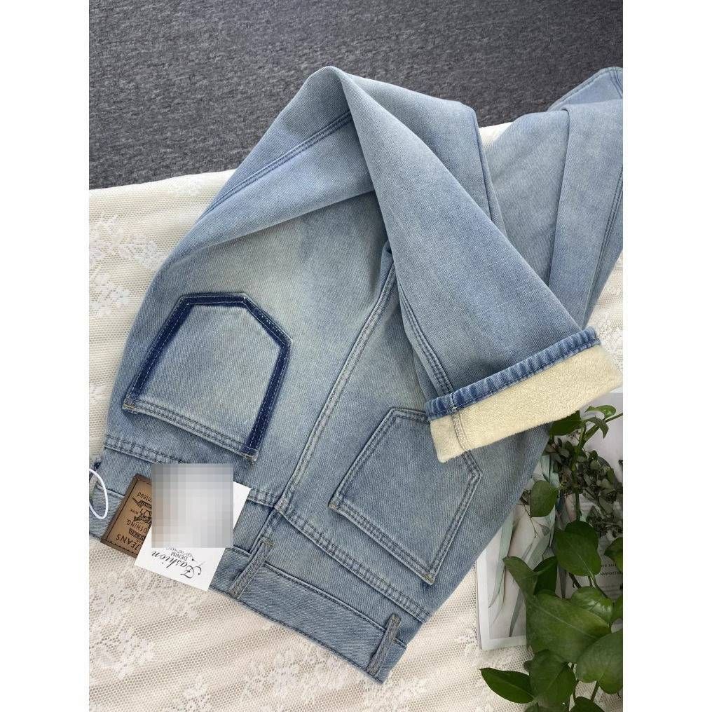 Fleece-Lined Straight Leg Jeans For Women – High Waist | Light Blue | Winter Warmth | Relaxed Fit | S-2XL_mkmklike.com