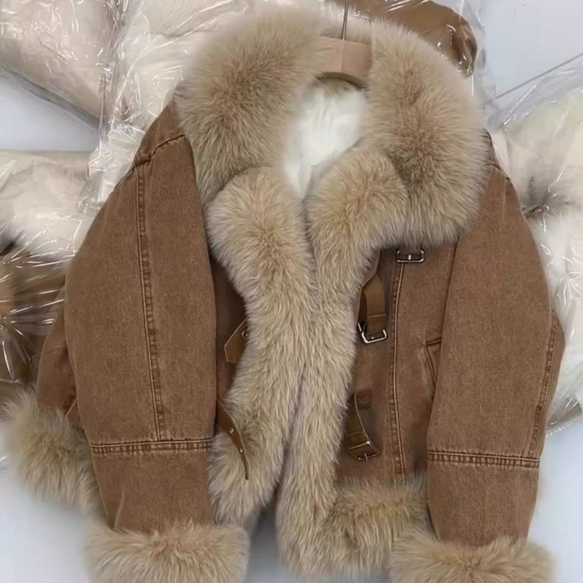 Faux Fur Collar Denim Jacket Women's Winter Coat - Korean Style Elegant Short Padded Coat With Thick Warm Fleece Lining (Light Brown, S-2xl)_mkmklike.com