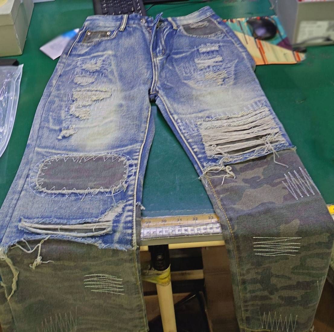 Men's Clothing Retro Two Piece Pants Design Advanced Camouflage Patchwork Jeans Cleanfit Straight Pants_mkmklike.com