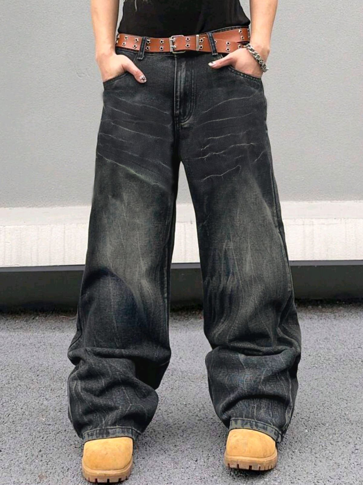 Men's Clothing Relaxed Fit Straight-Leg Jeans – Classic Washed Denim Pants With Slight Stretch (Cotton, Vintage Distressing, Everyday Essential)_mkmklike.com