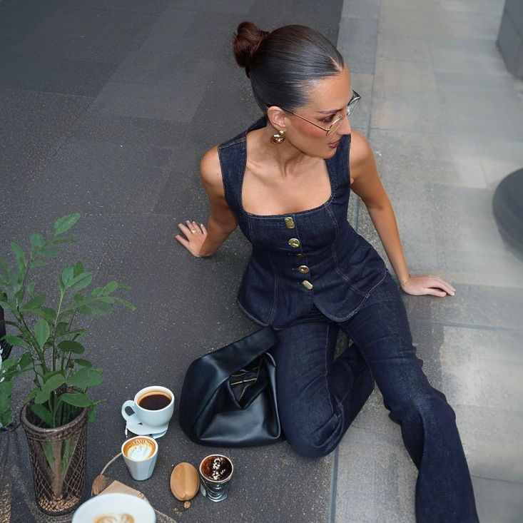 Women's Clothing Temperament Commuting Navy Blue Sleeveless Denim Suit_mkmklike.com