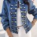 Women's Clothing Women's Stylish Light Blue Denim Jacket With Symmetrical Design - Trendy Cropped Sleeveless Vest For Casual & Chic Outfits_mkmklike.com