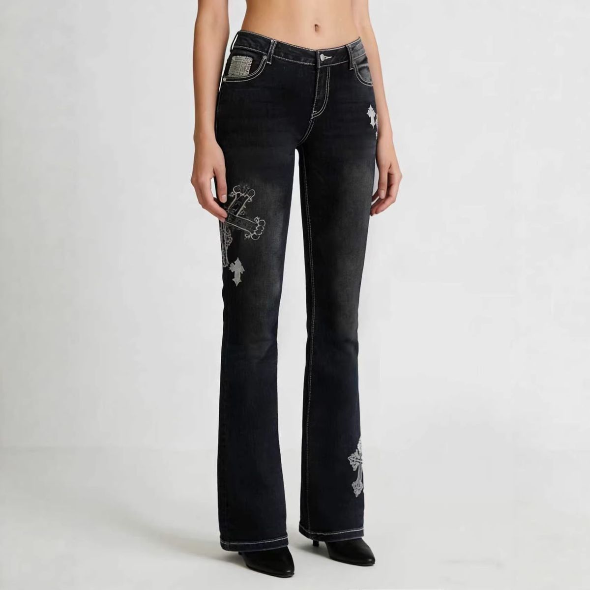 Hot Girl Black Washed Slim Fit Cross Embroidered Flared Jeans European American Style Women's Denim Jeans_mkmklike.com