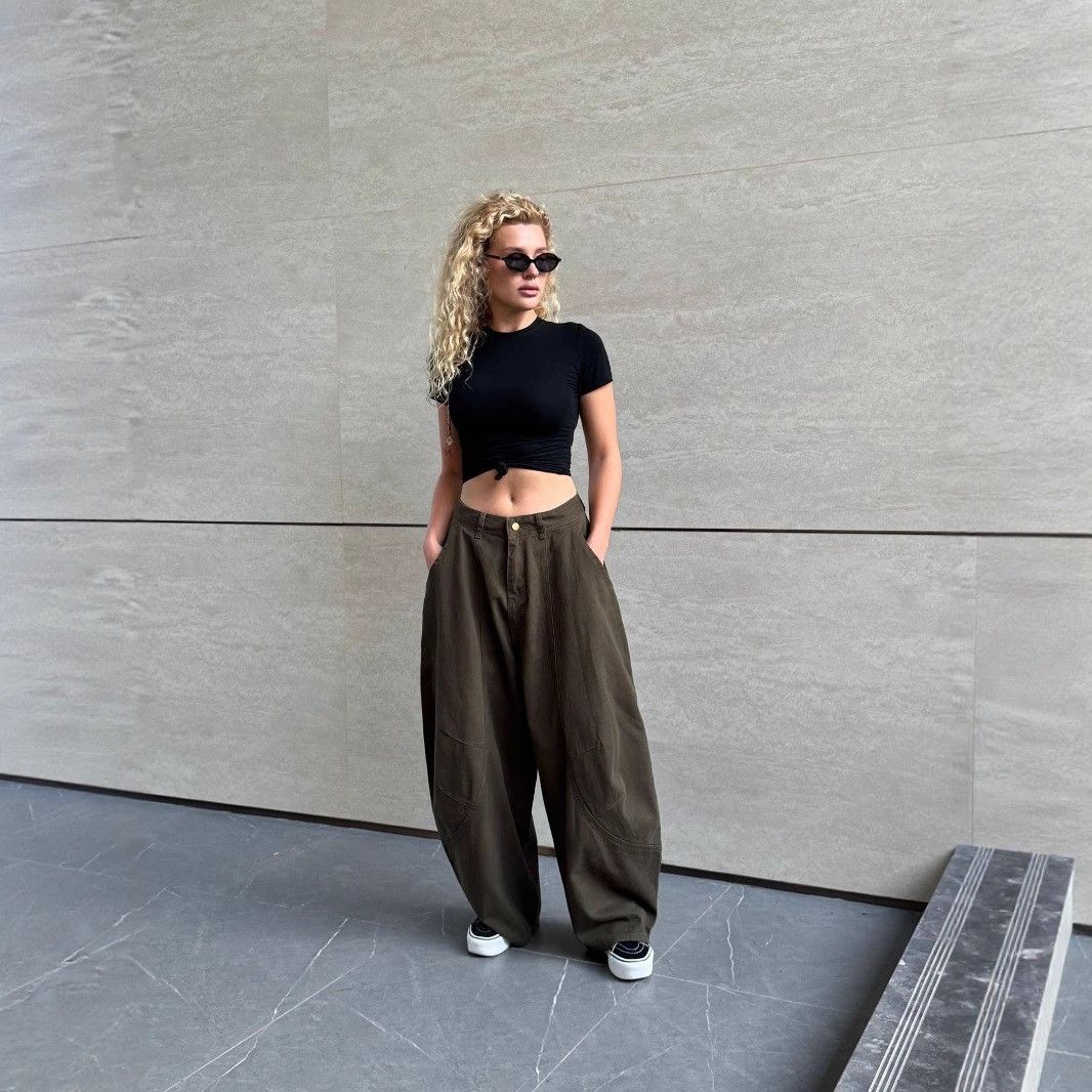 Vintage-Inspired Military Green High-Waisted Wide-Leg Jeans For Women & Men – Retro Streetwear With Distressed Wash & Relaxed Fit_mkmklike.com