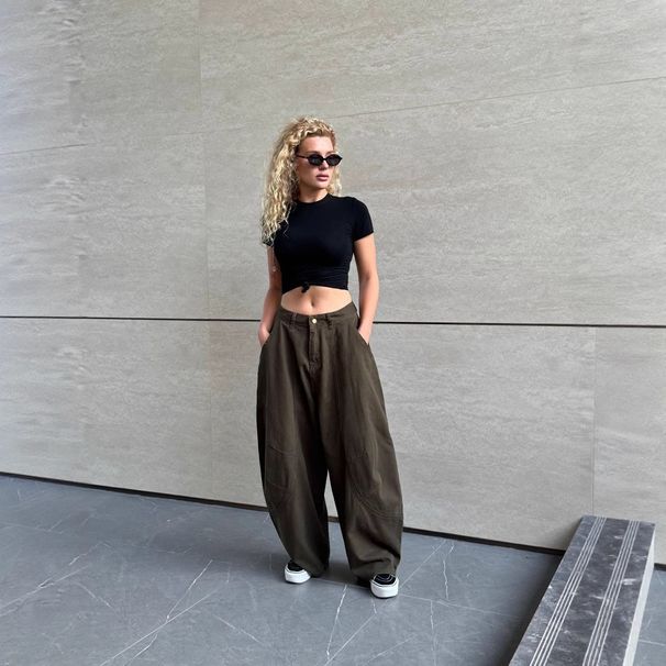 Vintage-Inspired Military Green High-Waisted Wide-Leg Jeans For Women & Men – Retro Streetwear With Distressed Wash & Relaxed Fit_mkmklike.com