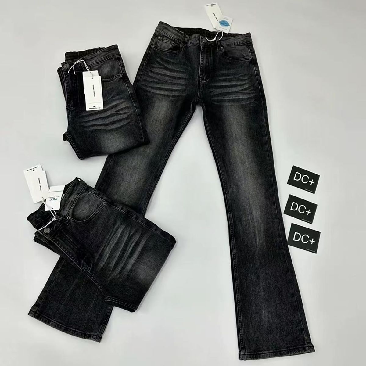 Vintage Washed Cleanfit Straight Leg Jeans High Street Denim Breathable Cotton Blend Pants for Men And Women_mkmklike.com