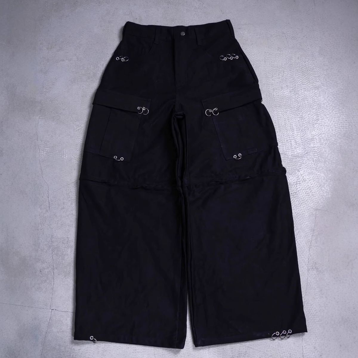 Street Jeans Men's Design Metal Ring Big Pocket Gothic Dark Casual Loose Wide Leg Pants_mkmklike.com
